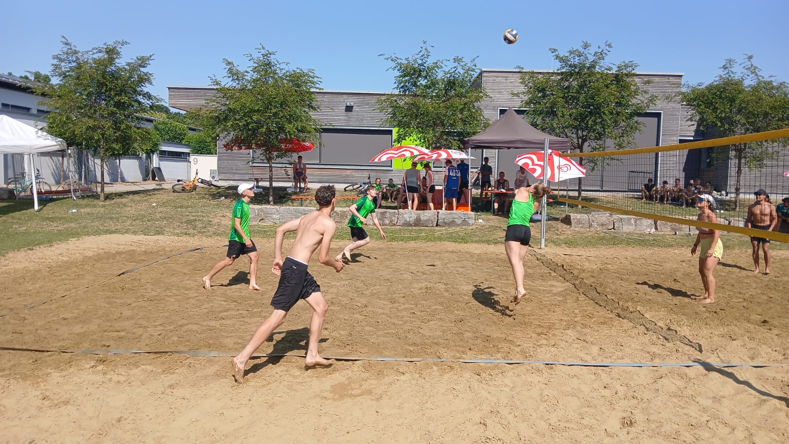 Mehr über den Artikel erfahren Horner Sportler beim Volleyballturnier in Heuchlingen